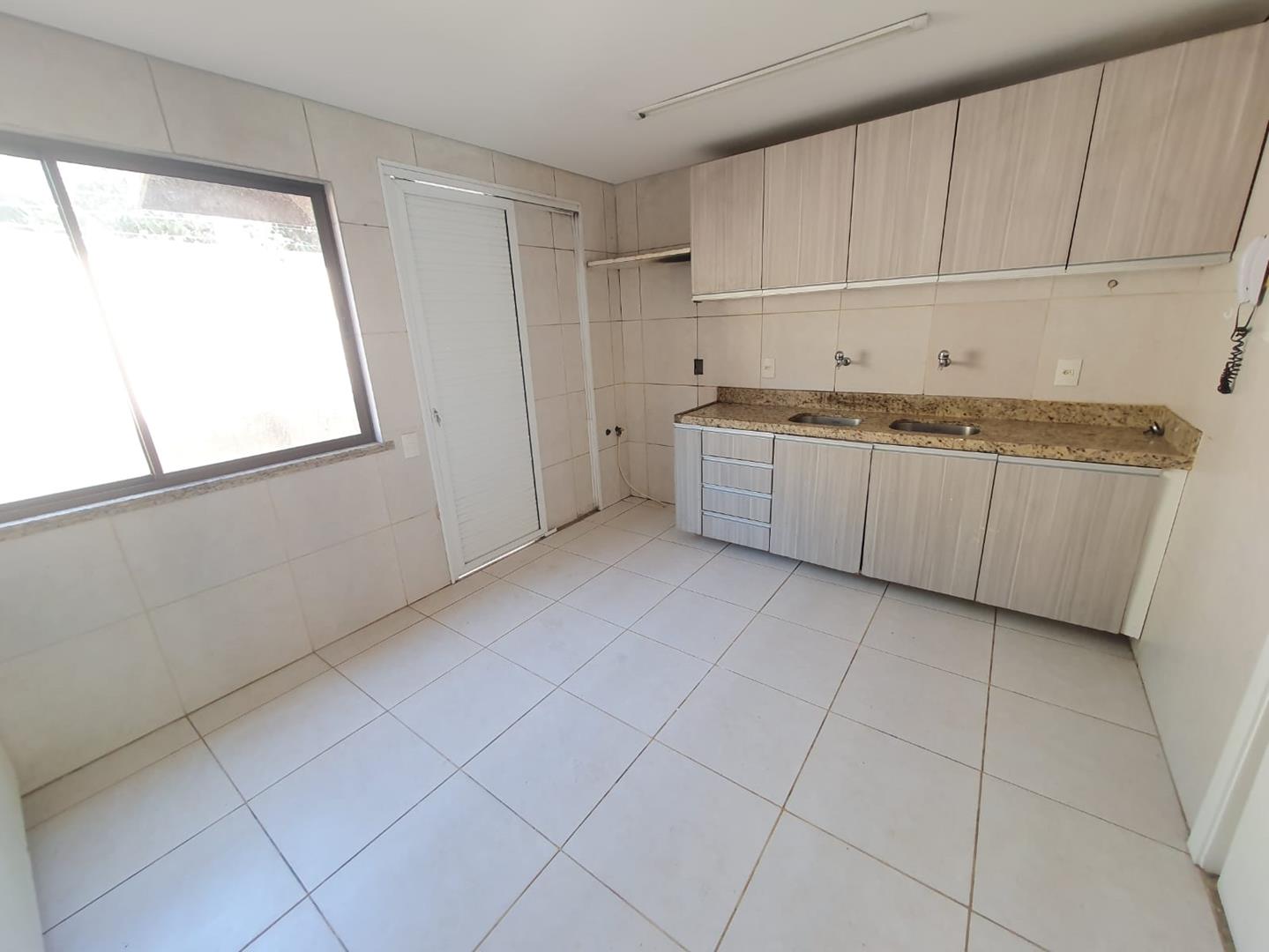 WhatsApp Image 2025-05-03 at 15.04.38 (Copy) Casa Duplex Condomínio Sunlight Edson Queiroz | Baixou R$ 150 Mil – foto 5