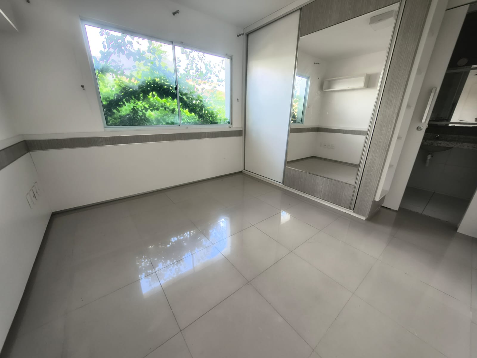 WhatsApp Image 2026-03-08 at 19.45.28 (1)