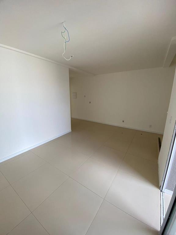 Casa Duplex no Eusébio | Viver Bem | 3 Suítes e Quintal Privativo