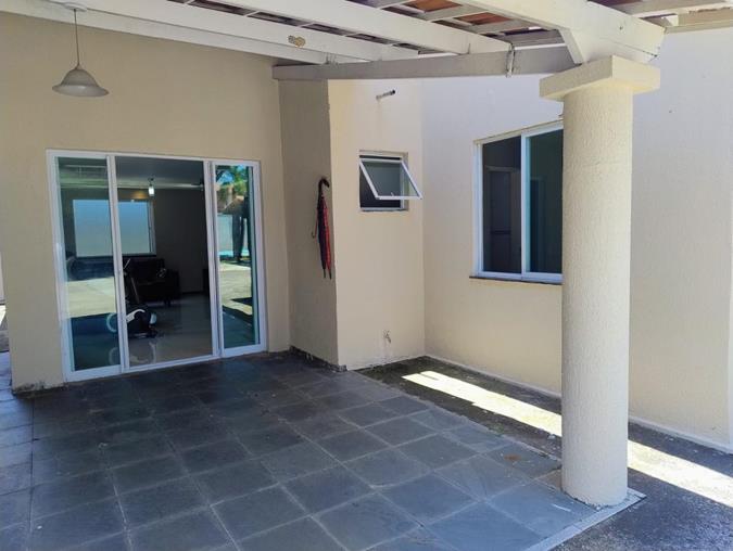 Casa solta à venda no Engenheiro Luciano Cavalcante com 770 m² e 5 suítes