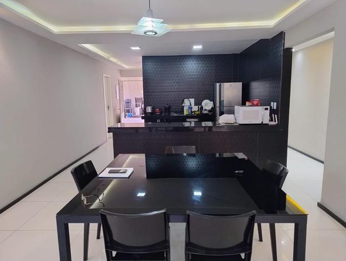 Casa solta à venda no Engenheiro Luciano Cavalcante com 770 m² e 5 suítes