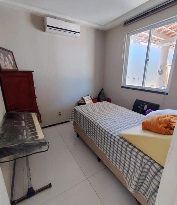 Casa solta à venda no Engenheiro Luciano Cavalcante com 770 m² e 5 suítes