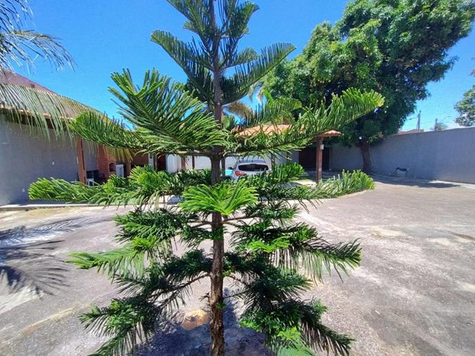 Casa solta à venda no Engenheiro Luciano Cavalcante com 770 m² e 5 suítes
