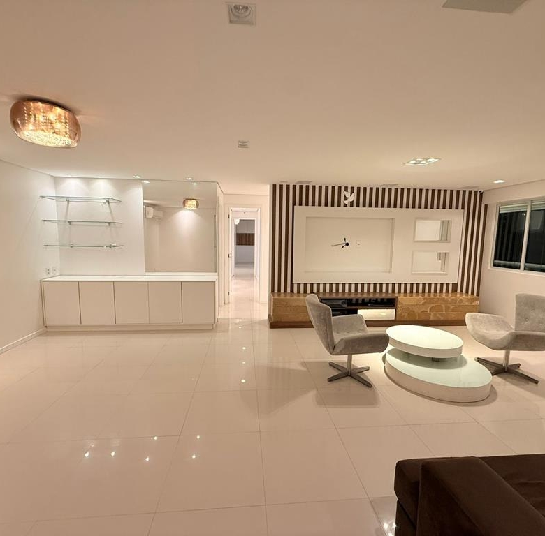Ávila Condominium Cocó | 1 por Andar Porteira Fechada 165m²