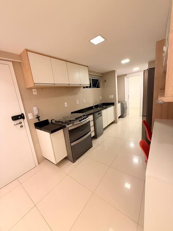 Ávila Condominium Cocó | 1 por Andar Porteira Fechada 165m²