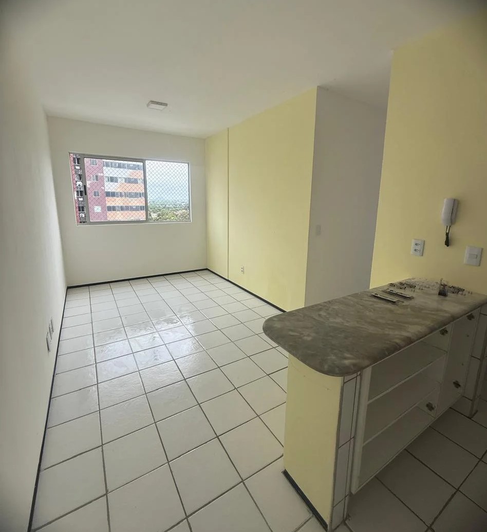 Apartamento à venda no Cambeba com 2 quartos por R$ 275 mil