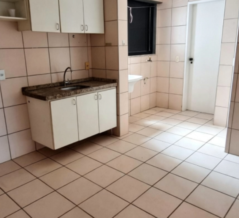 Apartamento à venda | Edifício Golden Garden II | Bairro Centro | Fortaleza (CE)