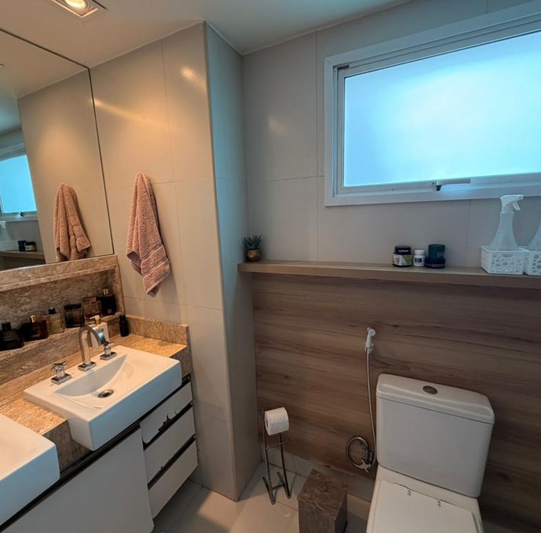 Apartamento à venda no Guararapes com 177 m², 4 suítes e 3 vagas – Porteira Fechada