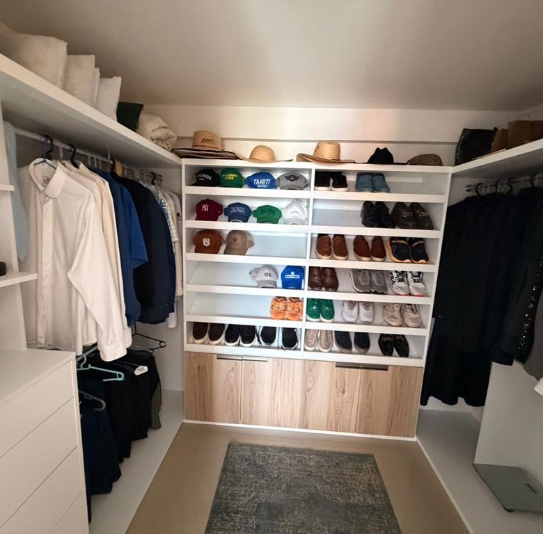 Apartamento à venda no Guararapes com 177 m², 4 suítes e 3 vagas – Porteira Fechada