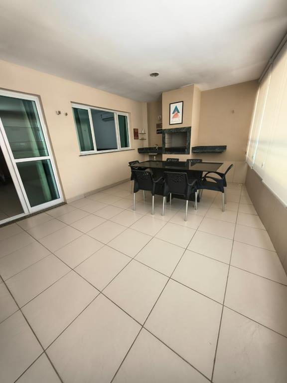 Apartamento à Venda com Varanda Gourmet no Porto das Dunas – 85m²