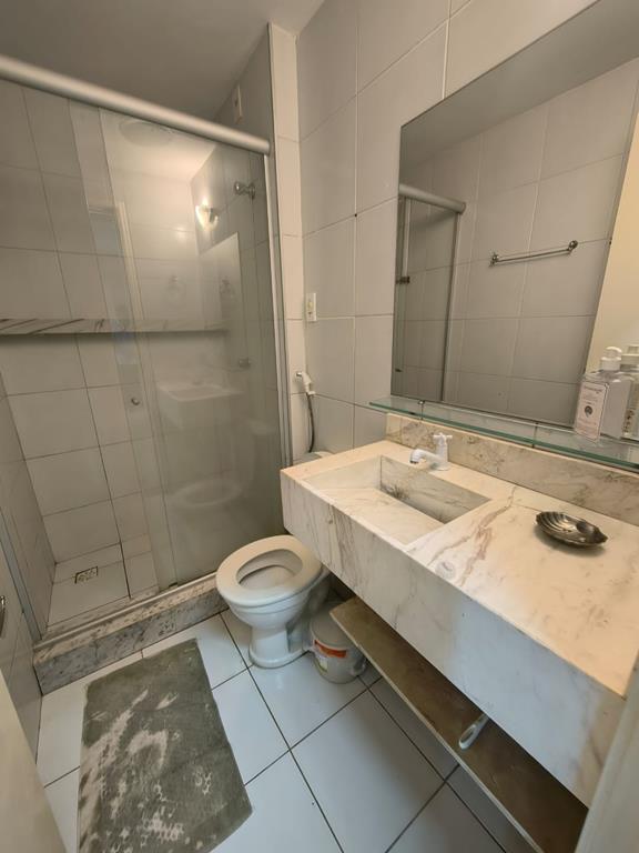 Apartamento à Venda com Varanda Gourmet no Porto das Dunas – 85m²