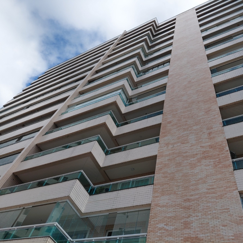 Apartamento à venda no Eng. Luciano Cavalcante com 219 m², 3 suítes e 3 vagas – Jardins do Algarve
