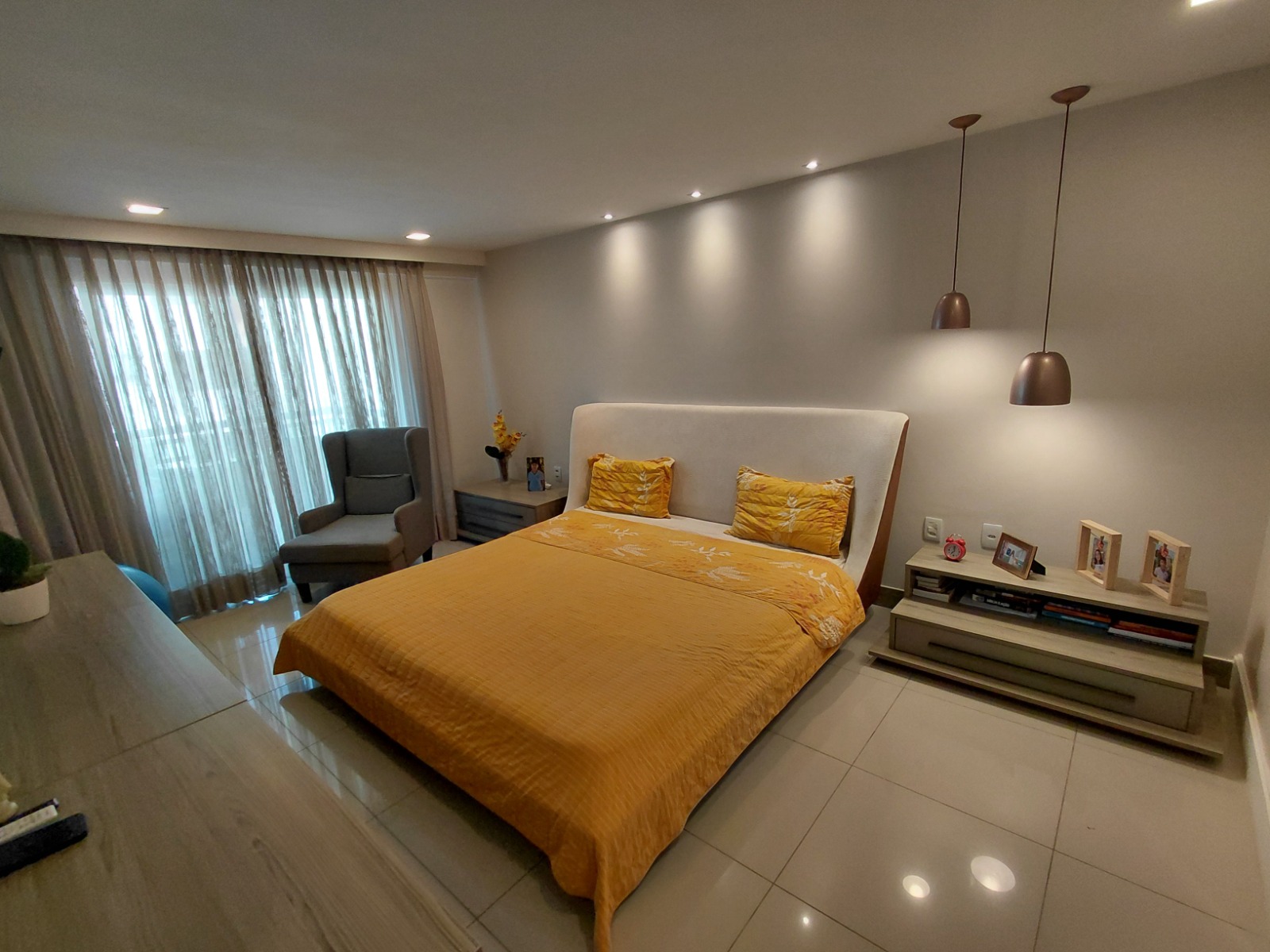 Apartamento à venda no Eng. Luciano Cavalcante com 219 m², 3 suítes e 3 vagas – Jardins do Algarve
