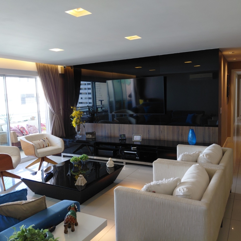 Apartamento à venda no Eng. Luciano Cavalcante com 219 m², 3 suítes e 3 vagas – Jardins do Algarve