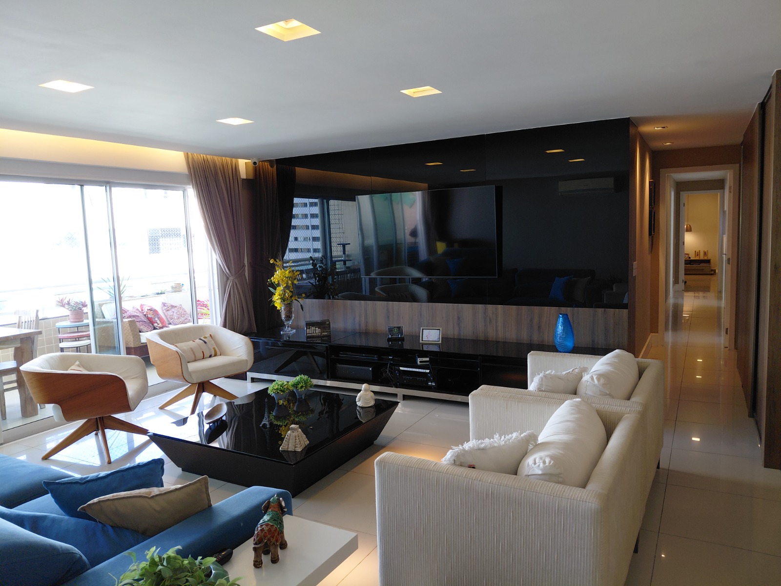 Apartamento à venda no Eng. Luciano Cavalcante com 219 m², 3 suítes e 3 vagas – Jardins do Algarve