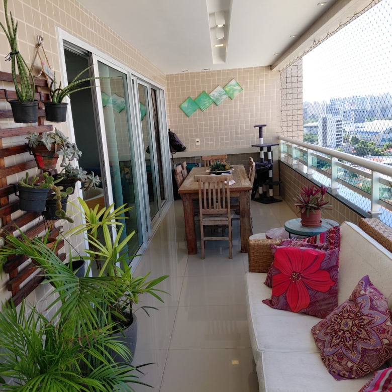 Apartamento à venda no Eng. Luciano Cavalcante com 219 m², 3 suítes e 3 vagas – Jardins do Algarve