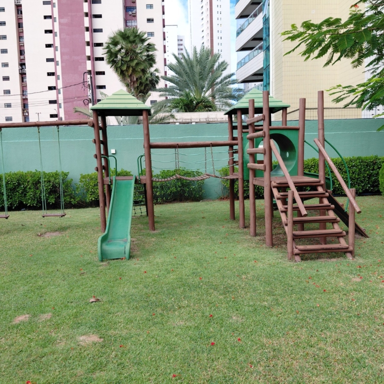 Apartamento à venda no Eng. Luciano Cavalcante com 219 m², 3 suítes e 3 vagas – Jardins do Algarve