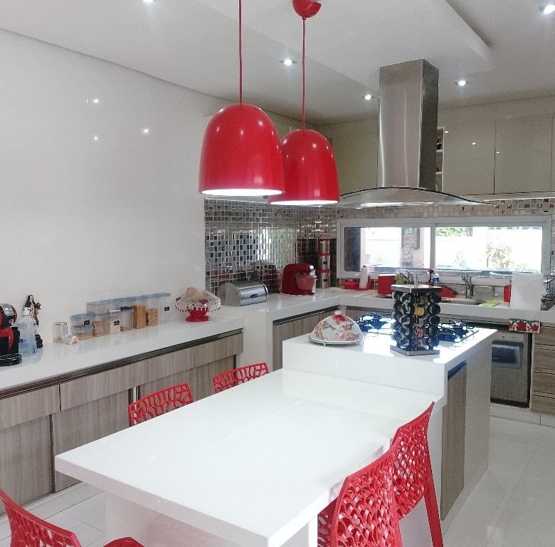 Casa à venda no Alphaville Fortaleza com 390 m², 5 suítes e 4 vagas – Eusébio/CE