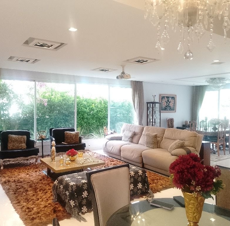 Casa à venda no Alphaville Fortaleza com 390 m², 5 suítes e 4 vagas – Eusébio/CE
