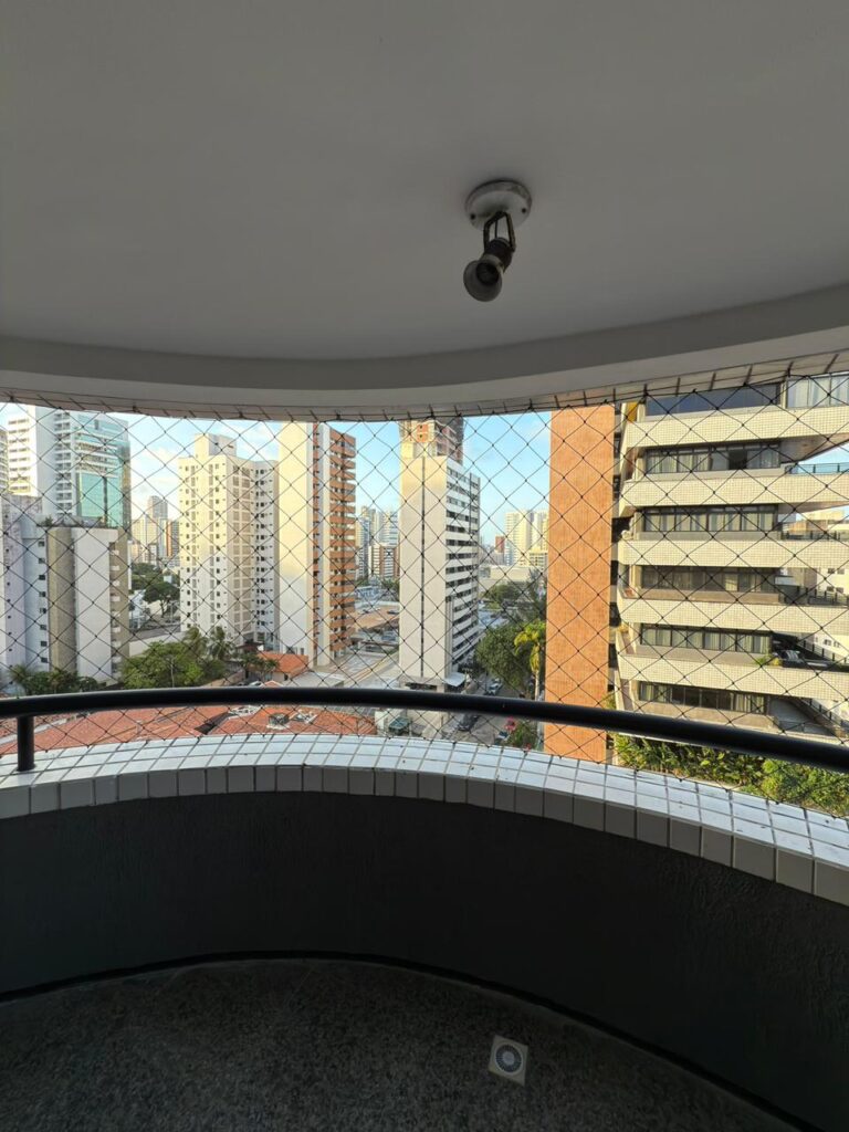 WhatsApp-Image-2025-10-13-at-23.19.36-7-768×1024 Apartamento à Venda no Edifício Maria Amélia – 125 m², 3 Suítes e 2 Vagas | Aldeota – Fortaleza/CE – foto 12