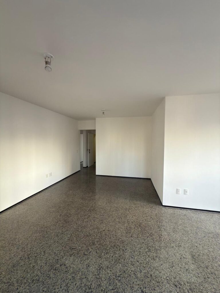 WhatsApp-Image-2025-10-13-at-23.19.36-8-768×1024 Apartamento à Venda no Edifício Maria Amélia – 125 m², 3 Suítes e 2 Vagas | Aldeota – Fortaleza/CE – foto 22