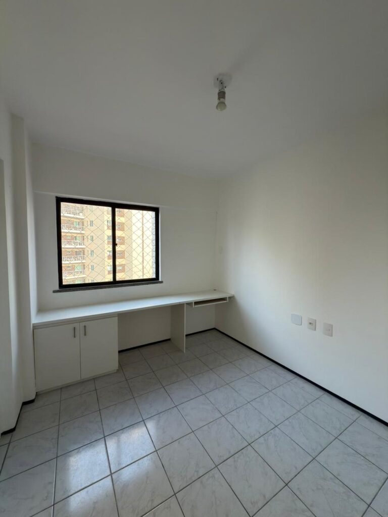 WhatsApp-Image-2025-10-13-at-23.19.37-3-768×1024 Apartamento à Venda no Edifício Maria Amélia – 125 m², 3 Suítes e 2 Vagas | Aldeota – Fortaleza/CE – foto 19