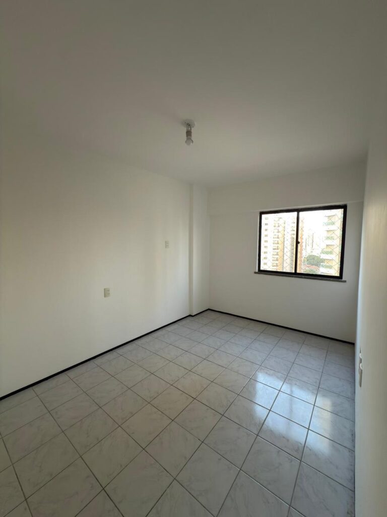 WhatsApp-Image-2025-10-13-at-23.19.38-5-768×1024 Apartamento à Venda no Edifício Maria Amélia – 125 m², 3 Suítes e 2 Vagas | Aldeota – Fortaleza/CE – foto 15