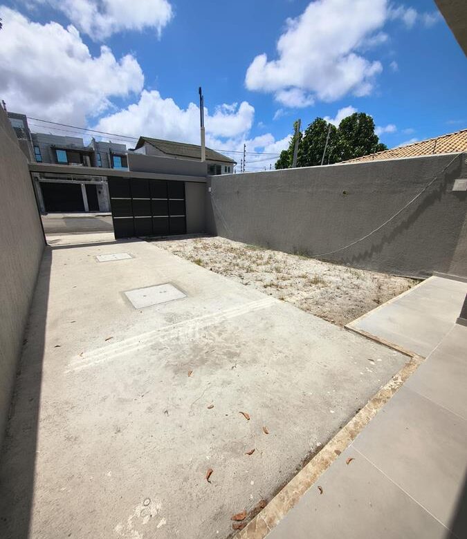 Casa Duplex à Venda – 177,69 m², 4 Suítes, Quintal e 2 Vagas de Garagem – foto 2