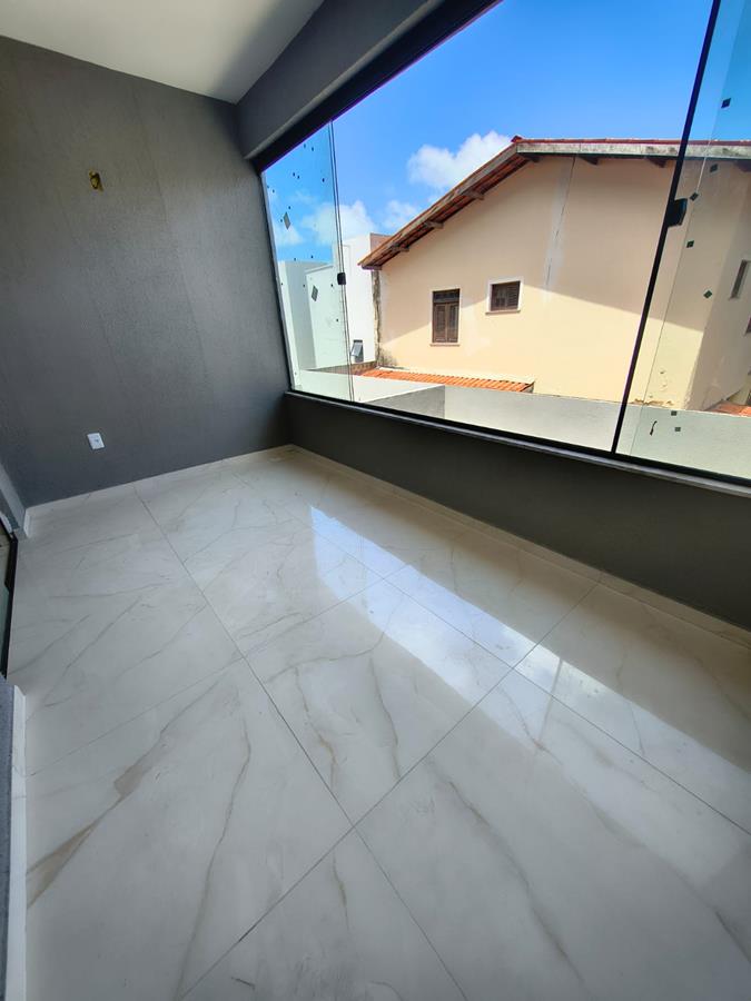 WhatsApp Image 2026-10-15 at 10.34.26 (1) (Copy) Casa Duplex à Venda – 177,69 m², 4 Suítes, Quintal e 2 Vagas de Garagem – foto 8