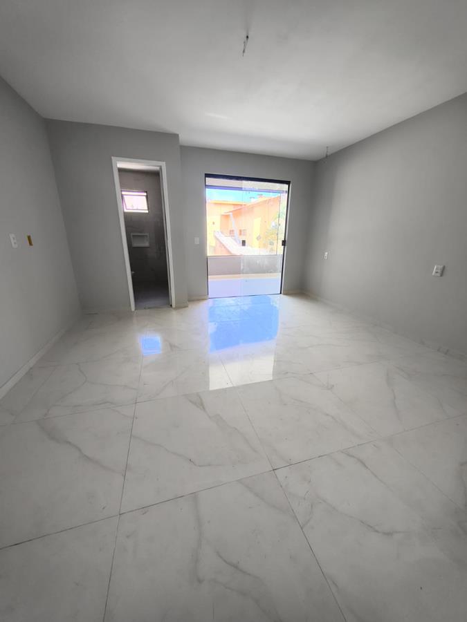WhatsApp Image 2026-10-15 at 10.34.26 (3) (Copy) Casa Duplex à Venda – 177,69 m², 4 Suítes, Quintal e 2 Vagas de Garagem – foto 10