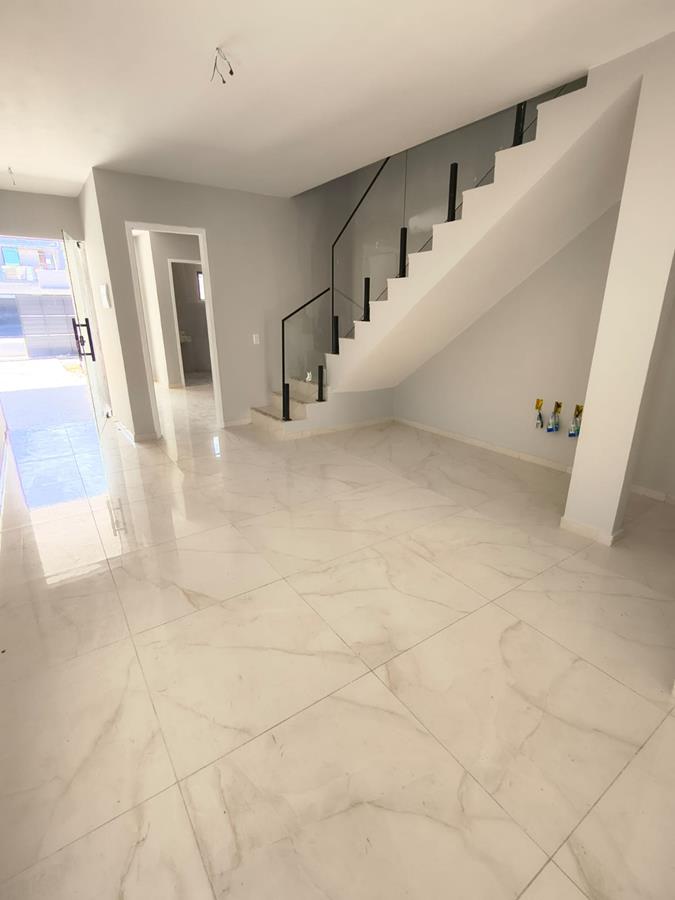 WhatsApp Image 2026-10-15 at 10.34.29 (3) (Copy) Casa Duplex à Venda – 177,69 m², 4 Suítes, Quintal e 2 Vagas de Garagem – foto 3